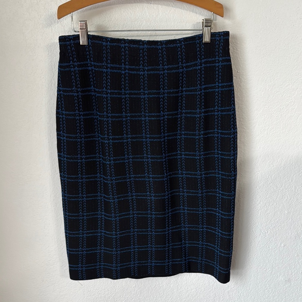 St. John Plaid‎ Skirt